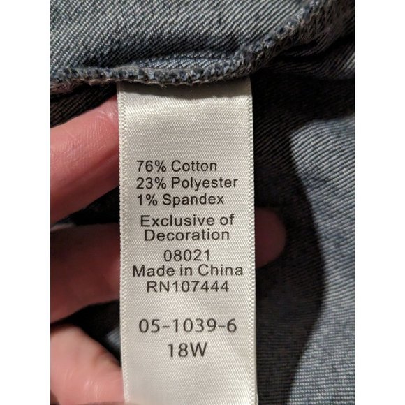 Jessica London Denim Modest Sleeveless Jumper Dress Embroidered Flowers sz 18W - Picture 4 of 6